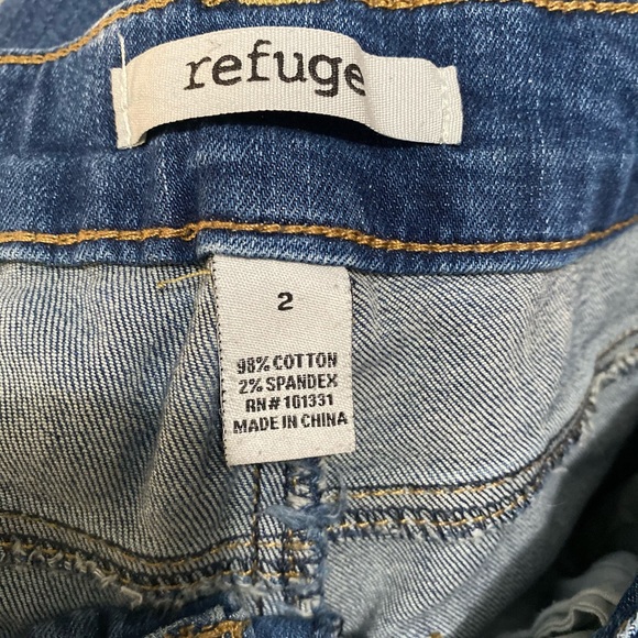 Refuge jeans - 3 pairs for $35 - Picture 4 of 4